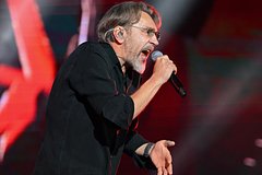 Песни «Ленинграда» обернулись штрафом для российской компании