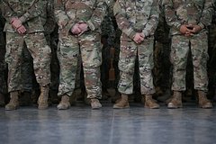 Новую стратегию нацбезопасности США назвали «средним пальцем» для Европы