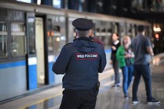 На спящего пассажира метро напали в российском регионе