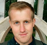 Российские войска атаковали объекты ВСУ под Днепром и Одессой. Горят АЗС, уничтожены пункты управления дронами