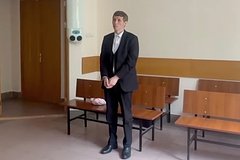 Оплевавший девушку в московском метро выслушал решение суда
