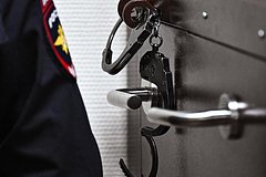 Россиянин надругался над малолетней племянницей и требовал интимные фото