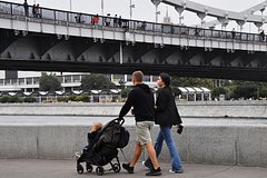 В России предложили ввести выплаты за пять лет брака